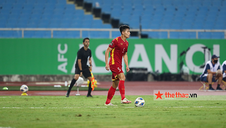 Nguyễn Thanh Bình ra mắt V.League và ĐT Việt Nam trong cùng 1 năm - Ảnh 1