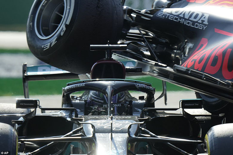 Lewis Hamilton may mắn thoát chết sau tai nạn của Max Verstappen tại Italian Grand Prix - Ảnh 1