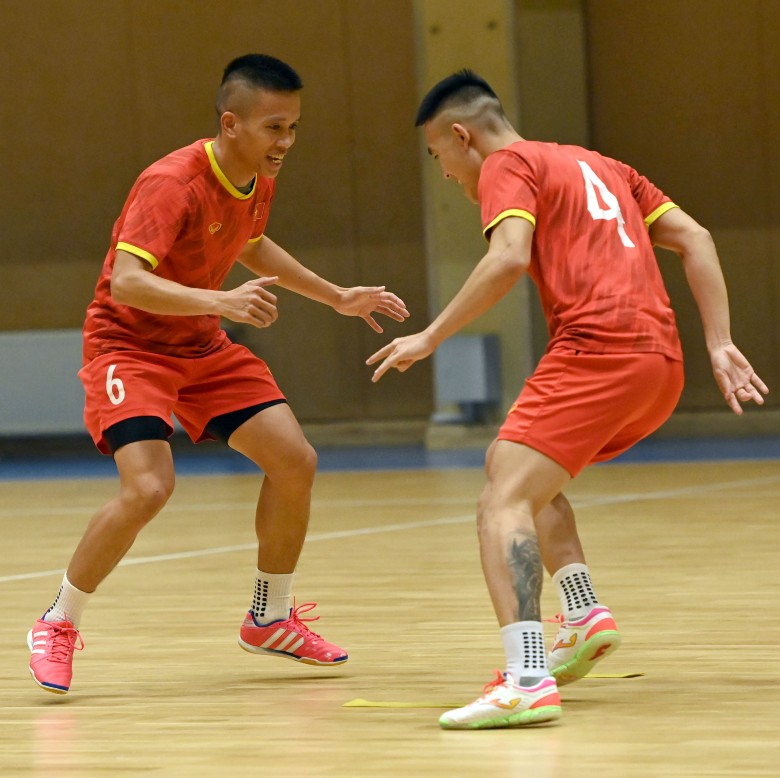ĐT Việt Nam luyện chiến thuật 'Power-play' trước trận gặp Brazil ở futsal World Cup 2021 - Ảnh 1