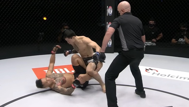 Martin Nguyễn thua knockout trước Kim Jae Woong bằng đúng đòn tủ - Ảnh 3