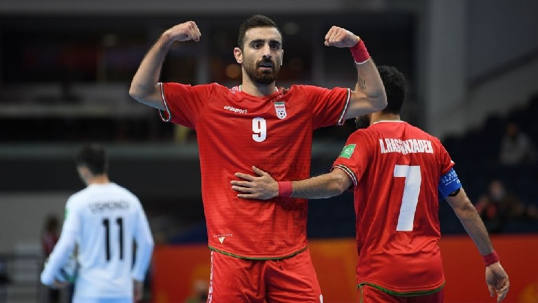 ĐT futsal Iran đi tiếp sau màn rượt đuổi tỷ số ngoạn mục với Uzbekistan - Ảnh 1