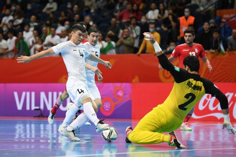 ĐT futsal Iran đi tiếp sau màn rượt đuổi tỷ số ngoạn mục với Uzbekistan - Ảnh 2