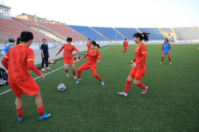 ĐT nữ Việt Nam dành một nửa thời gian tập thể lực sau trận thắng Maldives - Ảnh 1