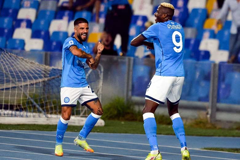 Napoli đòi lại ngôi đầu Serie A với trận thắng thứ 6 liên tiếp - Ảnh 1
