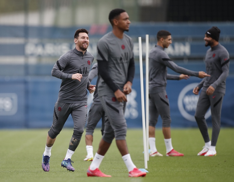 Messi bình phục chấn thương, sẵn sàng ra sân trận PSG - Man City - Ảnh 1