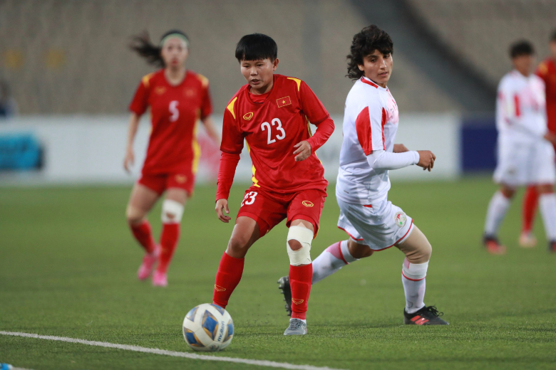 Đội tuyển nữ Việt Nam nhận thưởng gần 1 tỷ đồng sau khi giành vé dự VCK Asian Cup 2022 - Ảnh 2
