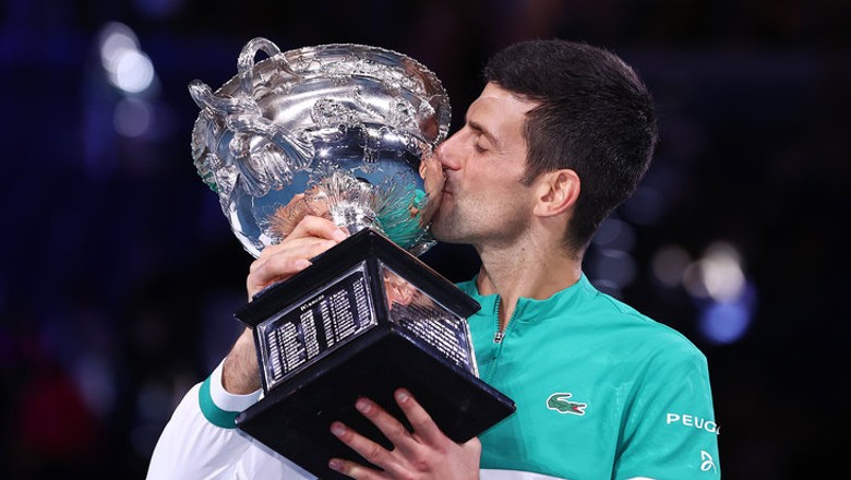 NÓNG: Novak Djokovic có thể bị cấm tham dự Australian Open 2022 - Ảnh 2