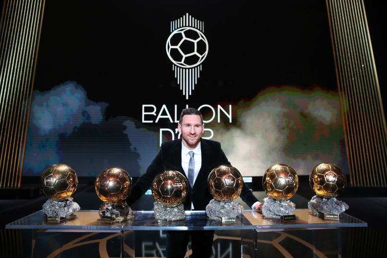 Messi phớt lờ Ronaldo, chọn 4 ứng viên giành Quả bóng vàng 2021 - Ảnh 1