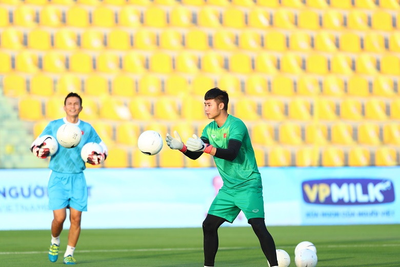 Văn Toản lọt top cầu thủ đáng xem tại vòng loại U23 châu Á - Ảnh 1