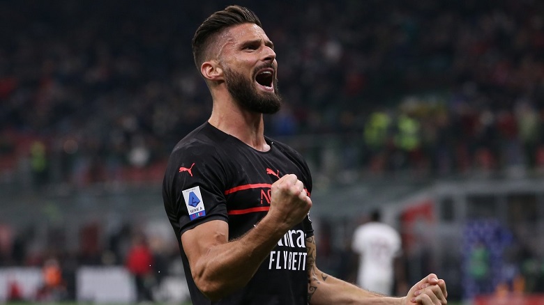 Giroud tỏa sáng, đưa AC Milan lên ngôi đầu Serie A - Ảnh 2