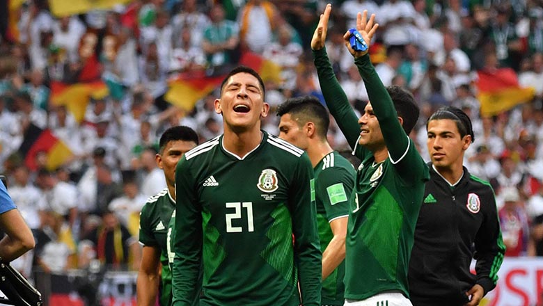 FIFA cấm Mexico 2 trận không khán giả vì… bài hát 10 năm trước - Ảnh 1