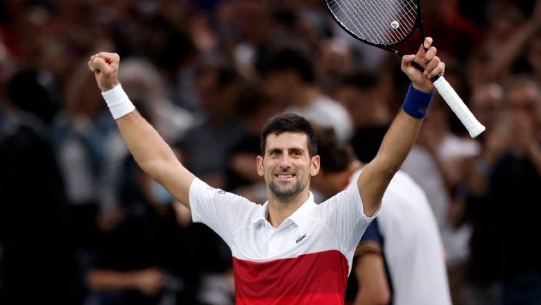 Djokovic lần thứ 7 giành vé vào chung kết Paris Masters sau trận thắng ngược Hurkacz - Ảnh 1