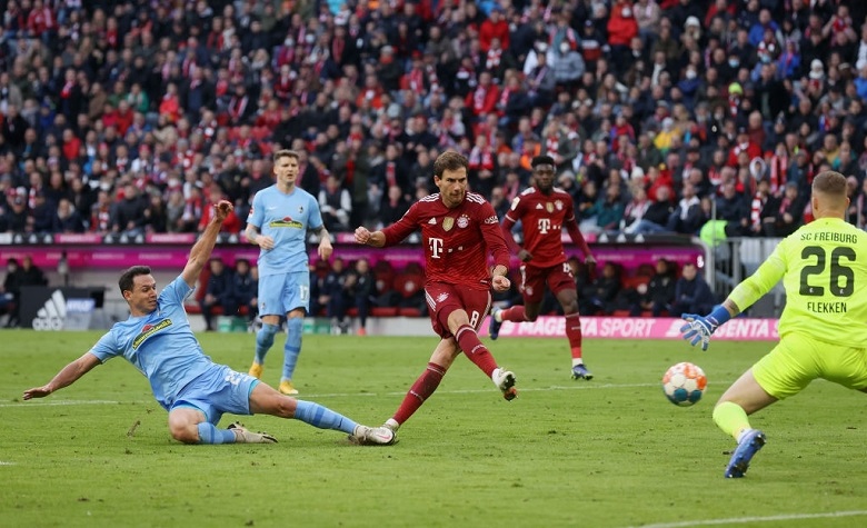 Lewandowski giúp Bayern Munich giải mã ‘hiện tượng’ trong ngày Allianz Arena cháy vé - Ảnh 1