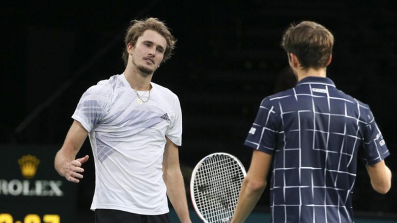 Medvedev và Zverev quyết đấu ở bán kết Paris Masters, chờ Djokovic tại chung kết - Ảnh 2