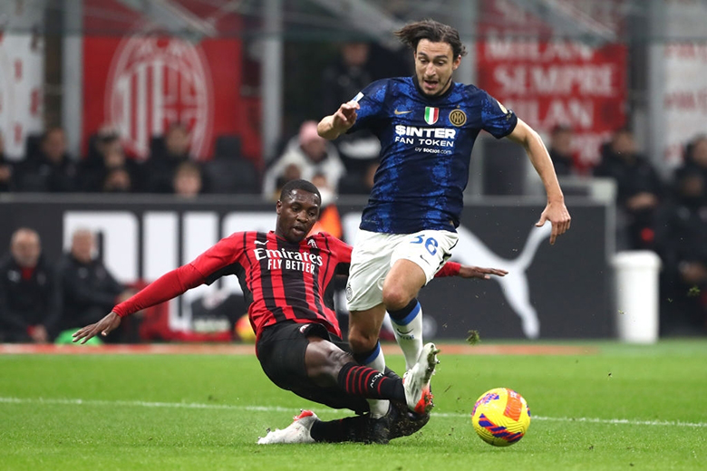 Ibrahimovic im tiếng, Milan và Inter chia điểm ở trận derby - Ảnh 2