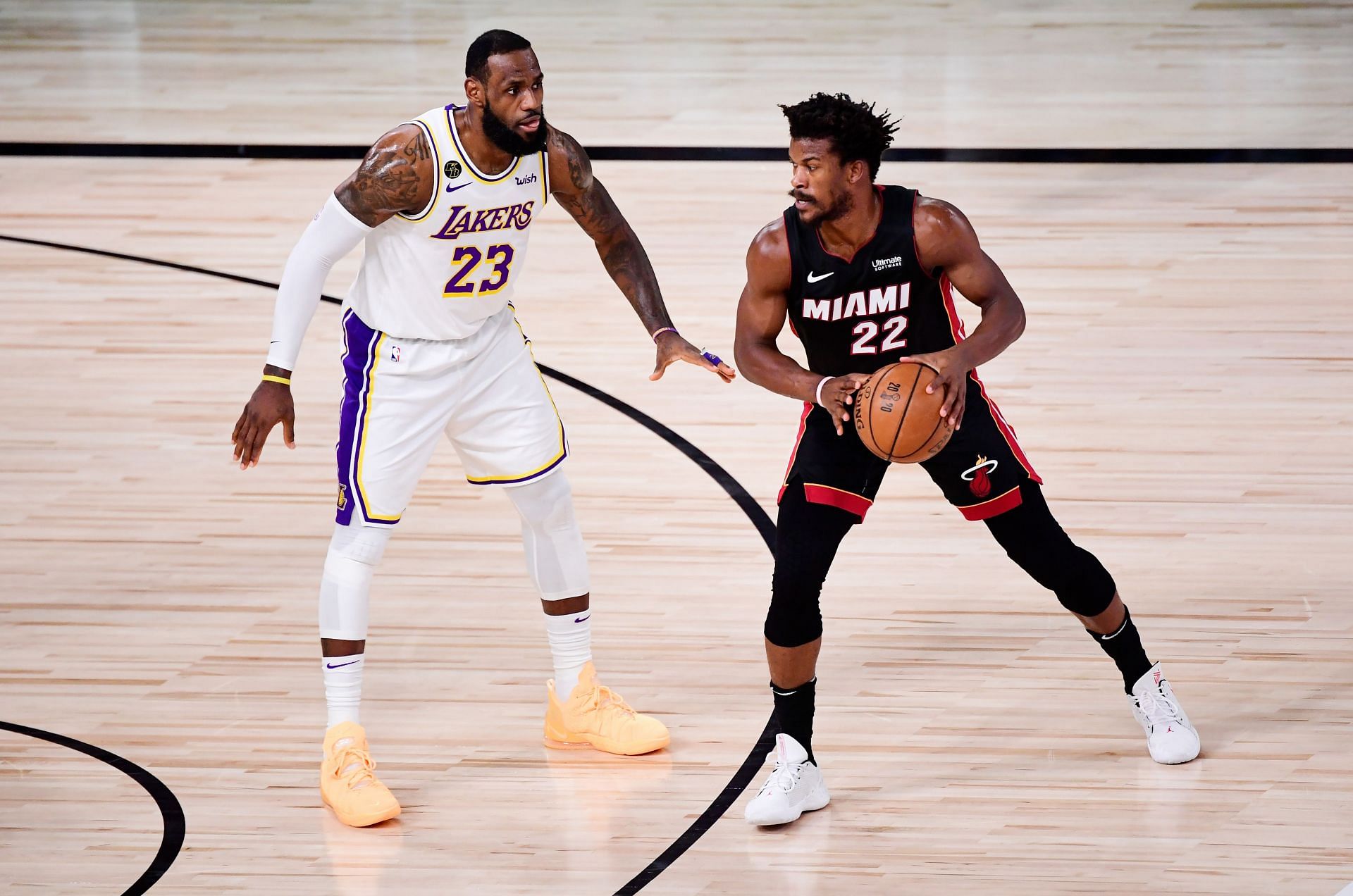 Lịch NBA 2021/22 hôm nay 11/11: LA Lakers khó vượt ải Miami Heat - Ảnh 1