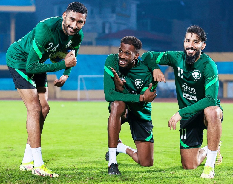 Saudi Arabia tập kín trên sân Hàng Đẫy chuẩn bị cho trận gặp Việt Nam - Ảnh 3
