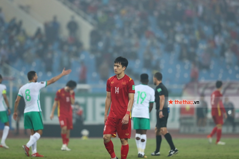 Đình Trọng bị loại khỏi danh sách ĐT Việt Nam tập trung cho thềm AFF Cup - Ảnh 2