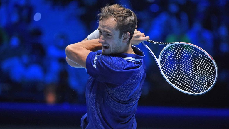 Medvedev thắng nghẹt thở Sinner, cục diện bảng Đỏ ATP Finals 2021 ngã ngũ - Ảnh 3