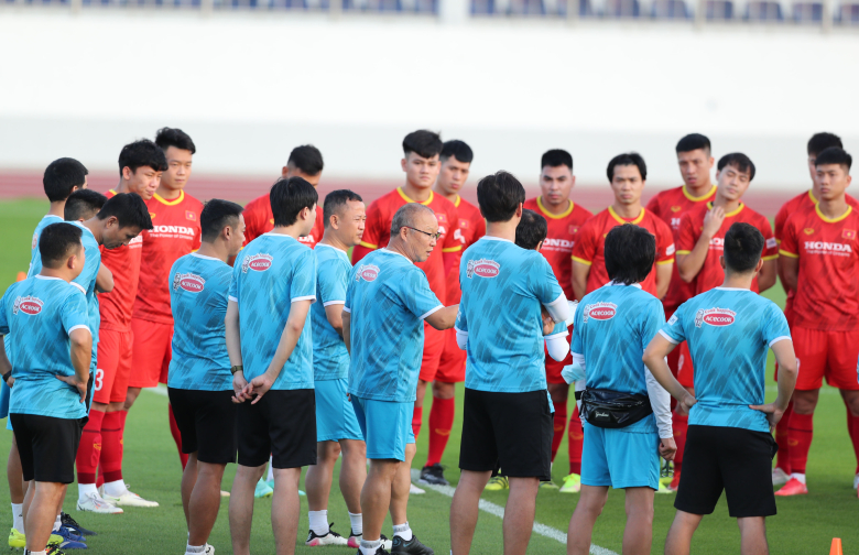 VFF đấu tranh đòi quyền lợi tập luyện cho ĐT Việt Nam ở AFF Cup 2021 - Ảnh 1