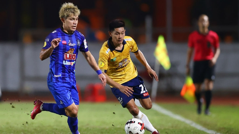Tiền vệ Lào: ĐT Việt Nam mạnh nhất bảng B AFF Cup, điều đó không phải bàn cãi - Ảnh 1