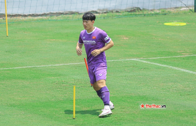 HLV Park Hang Seo thử nghiệm Minh Vương thay Tuấn Anh ở AFF Cup? - Ảnh 1