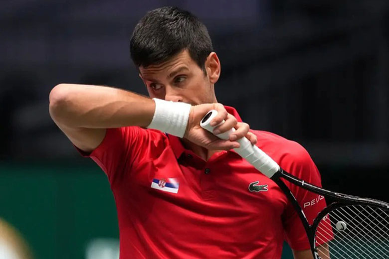 Djokovic cùng Serbia giành ‘vé vớt’ vào tứ kết Davis Cup 2021 - Ảnh 1
