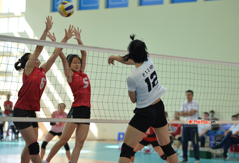 Tuyển nữ Hà Nội xếp hạng 3 giải bóng chuyền Hạng A quốc gia năm 2021 - Ảnh 1