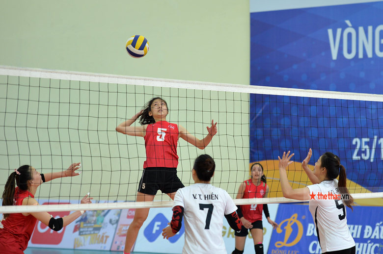 Tuyển nữ Hà Nội xếp hạng 3 giải bóng chuyền Hạng A quốc gia năm 2021 - Ảnh 2