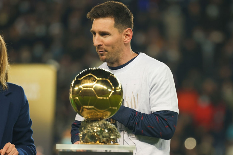 Messi ăn mừng Quả bóng vàng thứ 7 trước thềm trận PSG vs Nice - Ảnh 5