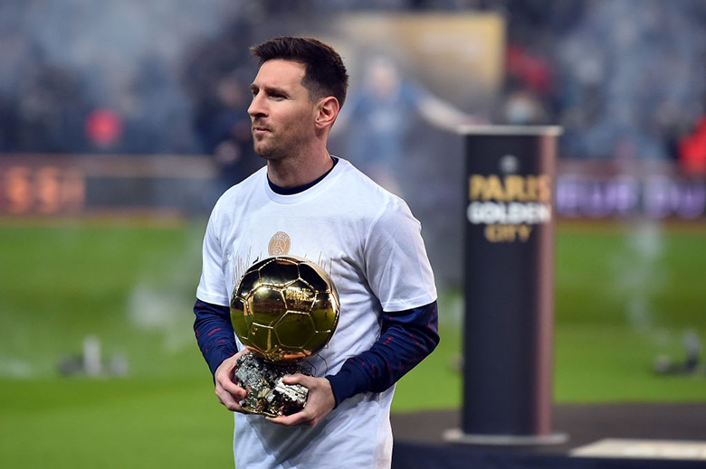 Messi ăn mừng Quả bóng vàng thứ 7 trước thềm trận PSG vs Nice - Ảnh 6