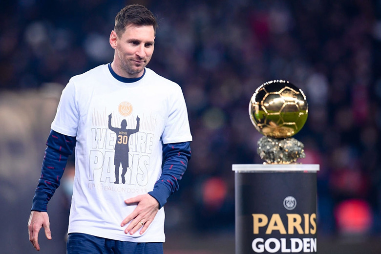 Messi ăn mừng Quả bóng vàng thứ 7 trước thềm trận PSG vs Nice - Ảnh 10