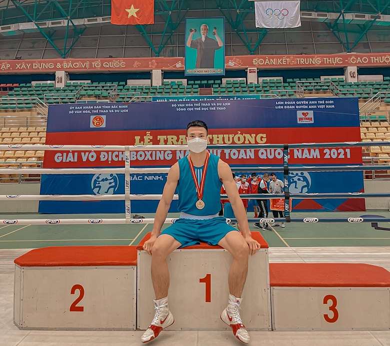 Nguyễn Văn Đương giữ vững phong độ bằng tấm HCV giải Boxing toàn quốc 2021 - Ảnh 1