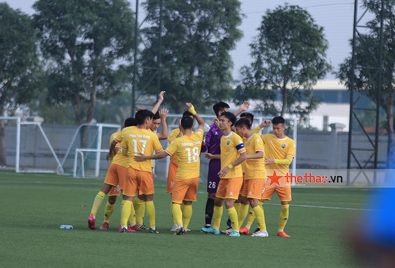Kết quả vòng loại U21 Quốc gia: Thắng đậm Huế, Nam Định tạm đứng đầu bảng B - Ảnh 3