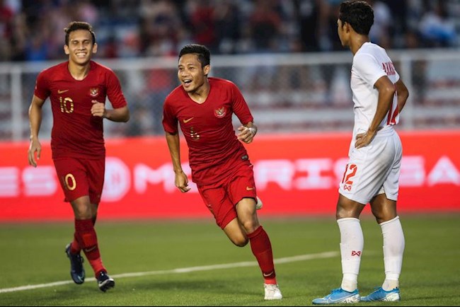 Đội trưởng của ĐT Indonesia Evan Dimas dự bị ở trận gặp ĐT Việt Nam - Ảnh 2