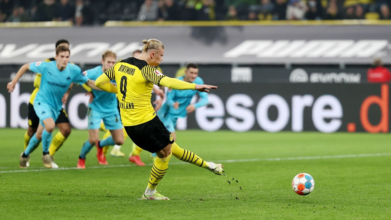 Haaland lập cú đúp, Dortmund nhẹ ngàng vượt qua đội cuối bảng - Ảnh 1