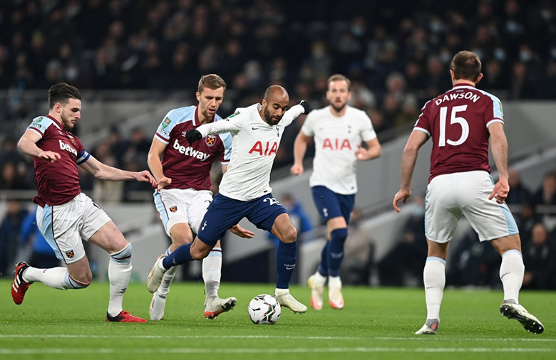 Tottenham hạ gục West Ham ở Derby London, hiên ngang vào bán kết Carabao Cup - Ảnh 1