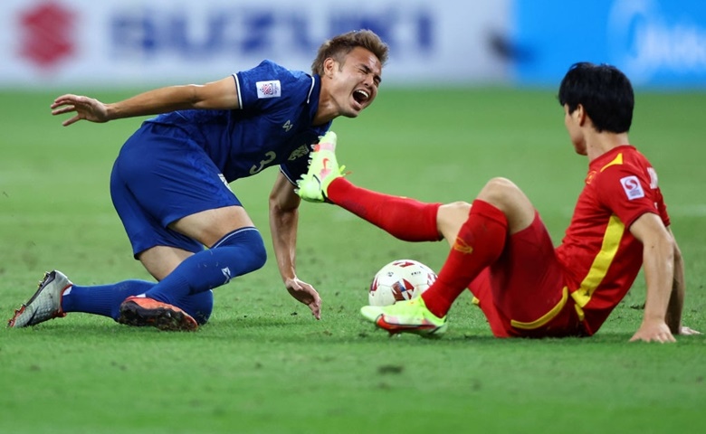 Tuấn Anh, Quang Hải lỡ chung kết nếu nhận thẻ vàng ở trận lượt về AFF Cup 2021 gặp Thái Lan  - Ảnh 2