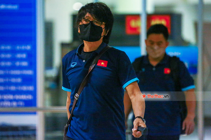 'Thần y' Choi Ju Young chia tay ĐT Việt Nam ngay sau AFF Cup 2021 - Ảnh 1