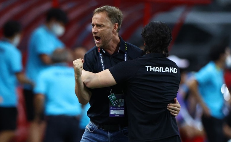 HLV Polking: ĐT Thái Lan cần cẩn thận dù đã chạm 1 tay vào chức vô địch - Ảnh 2