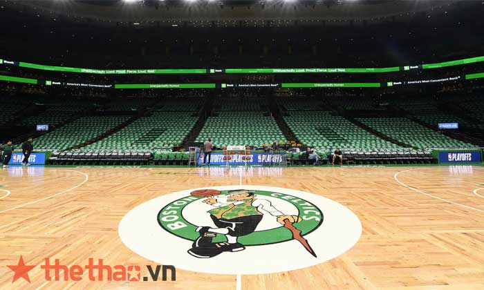Boston Celtics bất chấp COVID-19 cho khán giả vào sân