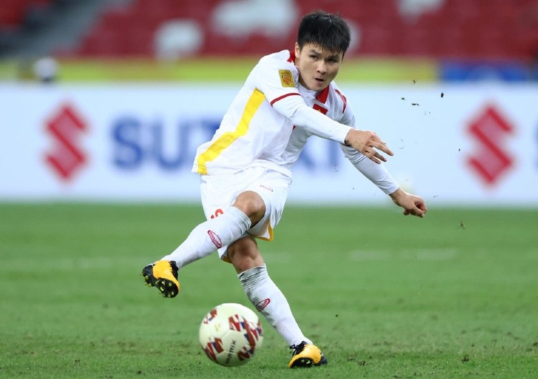 Hà Nội FC phá kỷ lục lương, lót tay ở V.League để giữ Quang Hải - Ảnh 2