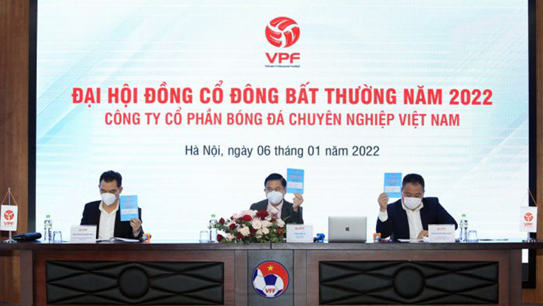 Chủ tịch CLB Phố Hiến: Các đội bóng ở Việt Nam như những tá điền 'hầu' VPF - Ảnh 1