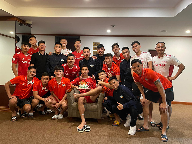 Sài Gòn FC chính thức ký hợp đồng với Nguyễn Việt Phong - Ảnh 2