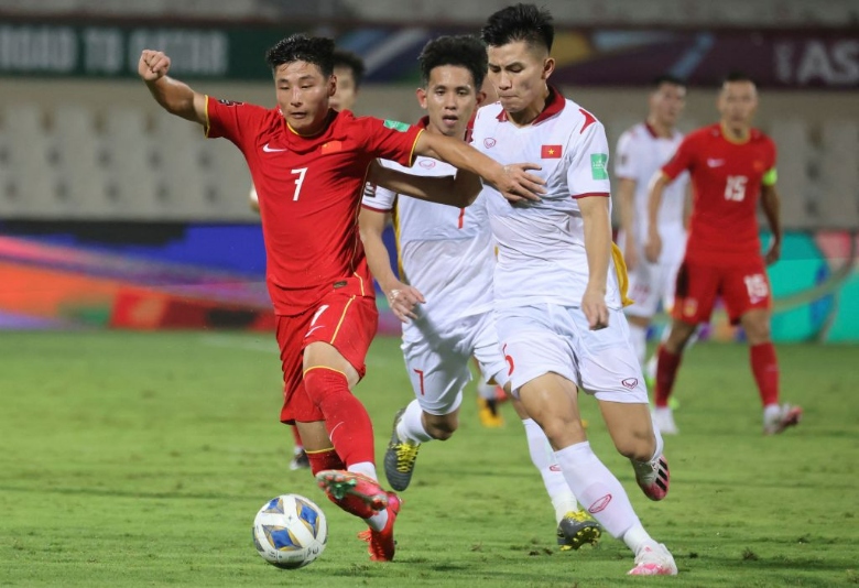 Cựu trung vệ ĐTQG: Trung Quốc chưa bao giờ yếu hơn Việt Nam - Ảnh 2