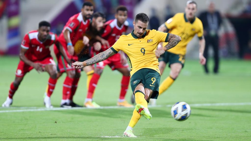 Australia đánh rơi 2 điểm ở phút 89 trước Oman, đối diện nguy cơ mất vé dự World Cup 2022 - Ảnh 2