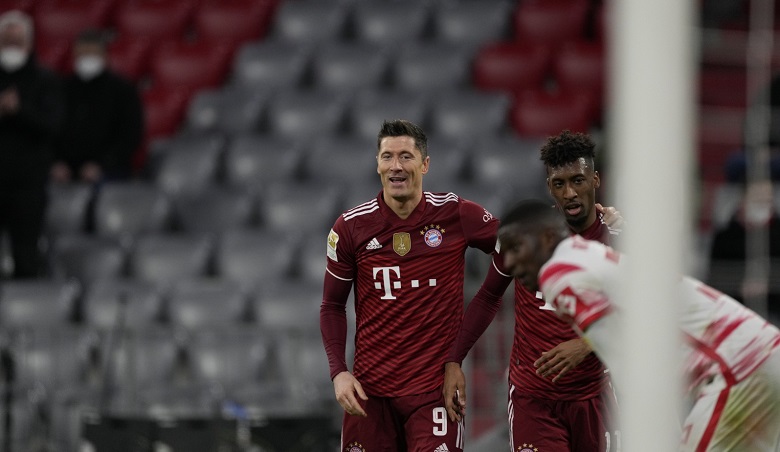 Lewandowski và Mueller cùng nổ súng, Bayern Munich nhọc nhằn hạ RB Leipzig - Ảnh 2