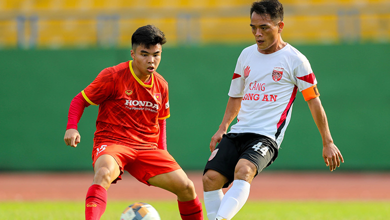 U23 Việt Nam thắng Long An 4-1 trước ngày lên đường dự giải U23 Đông Nam Á - Ảnh 3