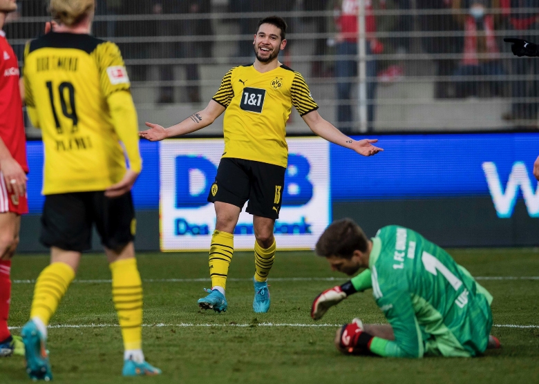 Dortmund giải mã hiện tượng Union Berlin, tiếp tục nuôi hy vọng bám đuổi Bayern - Ảnh 2