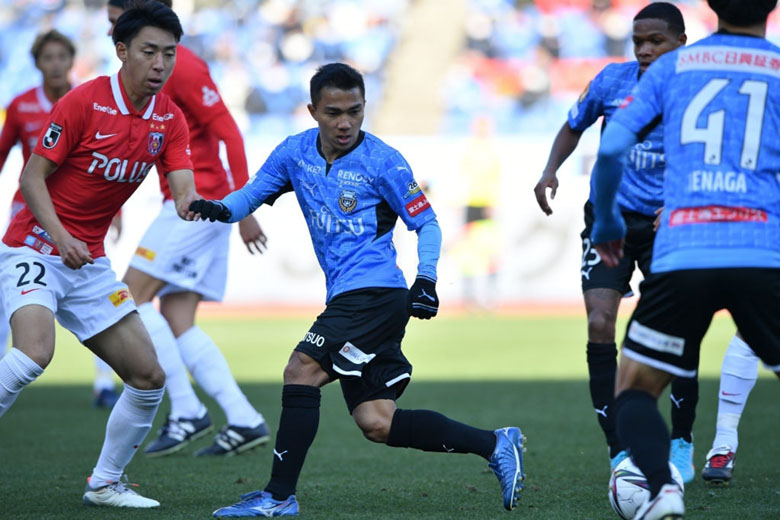 'Messi Thái Lan' Chanathip có chiến thắng đầu tiên cùng nhà vô địch Nhật Bản - Ảnh 3